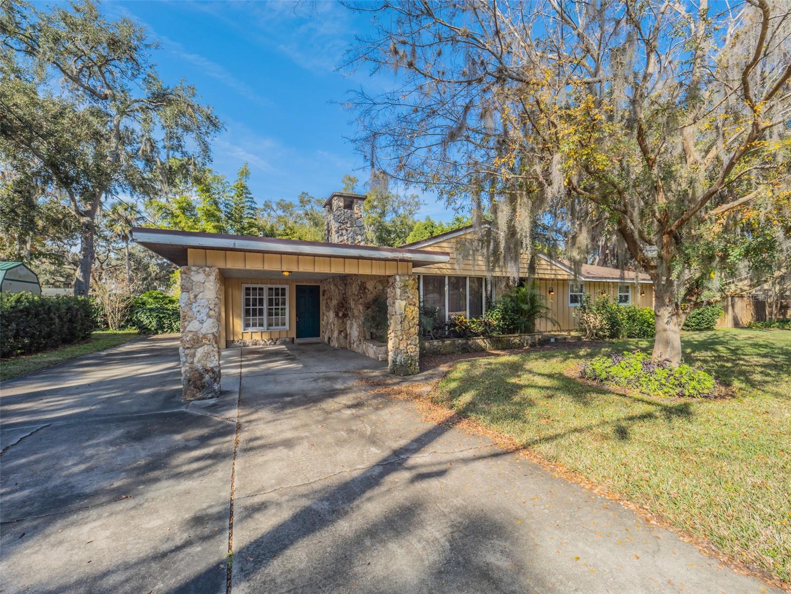 512 JACKSON ST, EUSTIS, FL, 32726