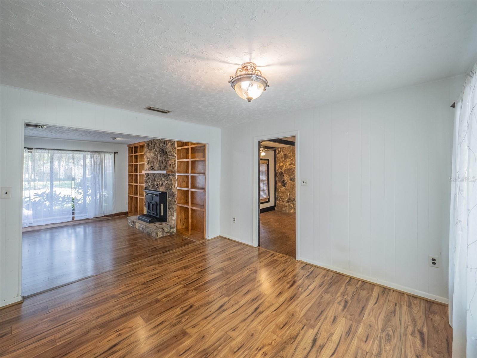 512 JACKSON ST, EUSTIS, FL, 32726