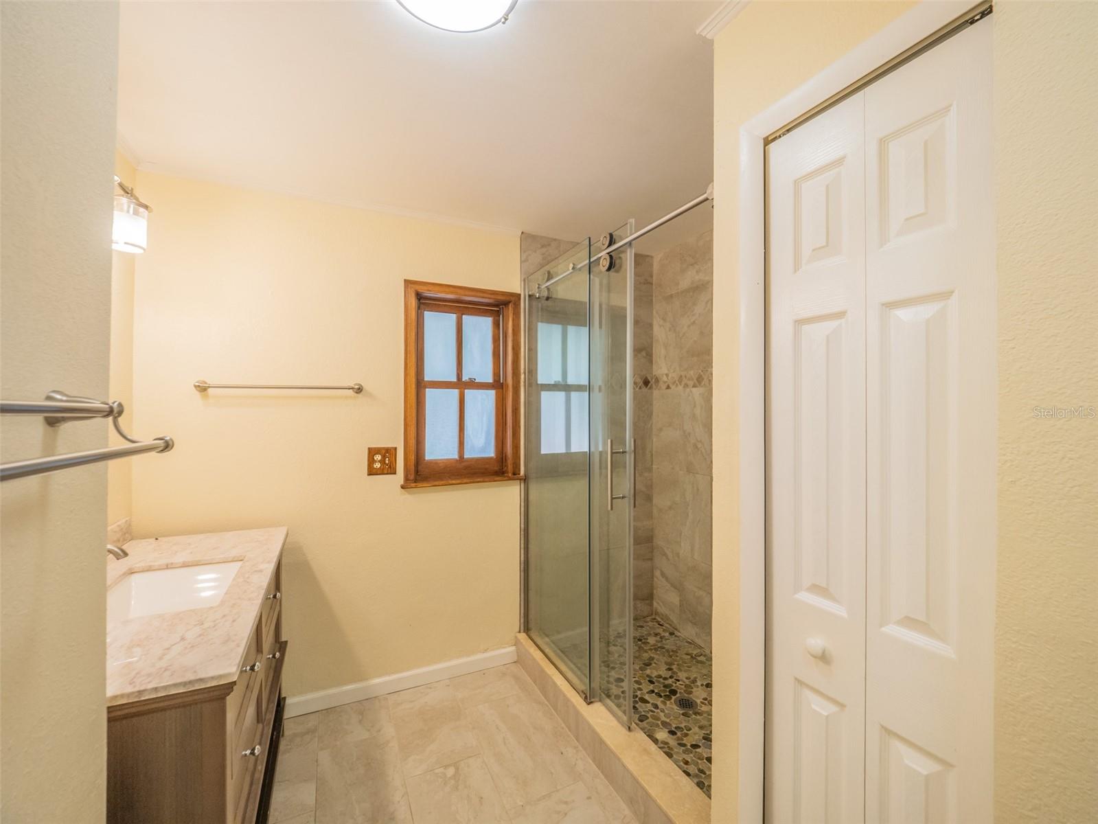512 JACKSON ST, EUSTIS, FL, 32726
