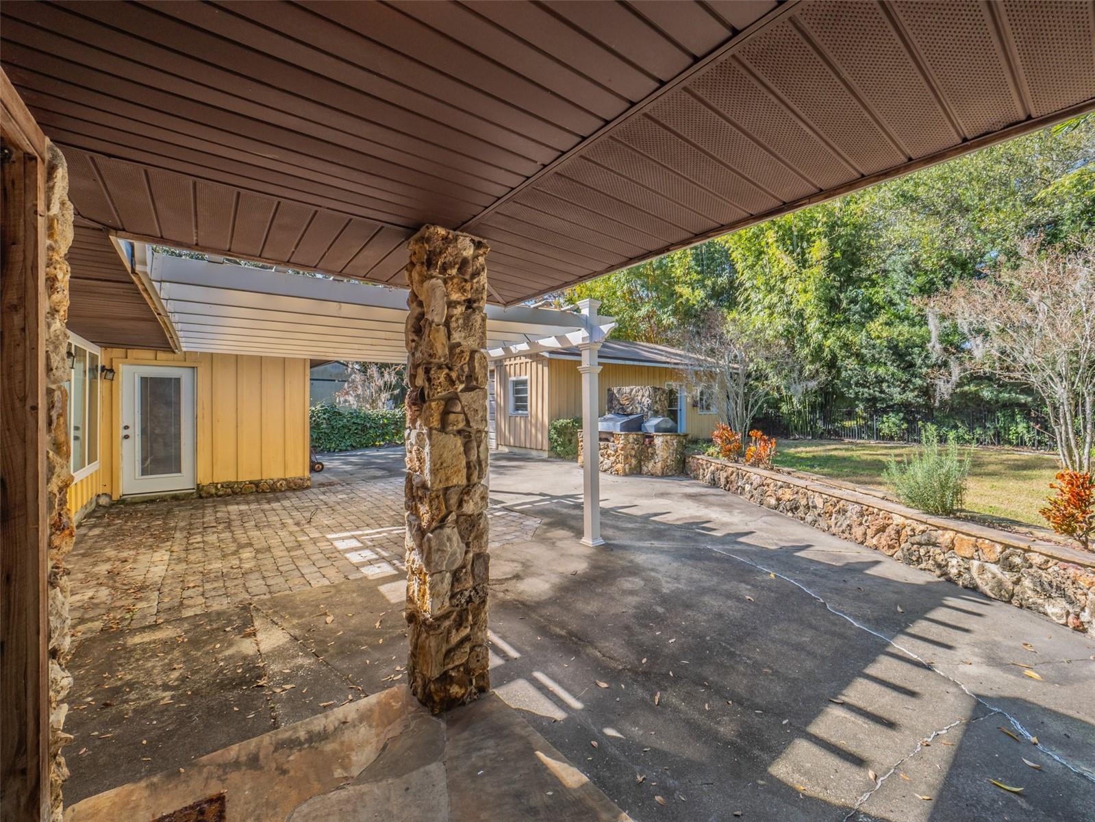 512 JACKSON ST, EUSTIS, FL, 32726
