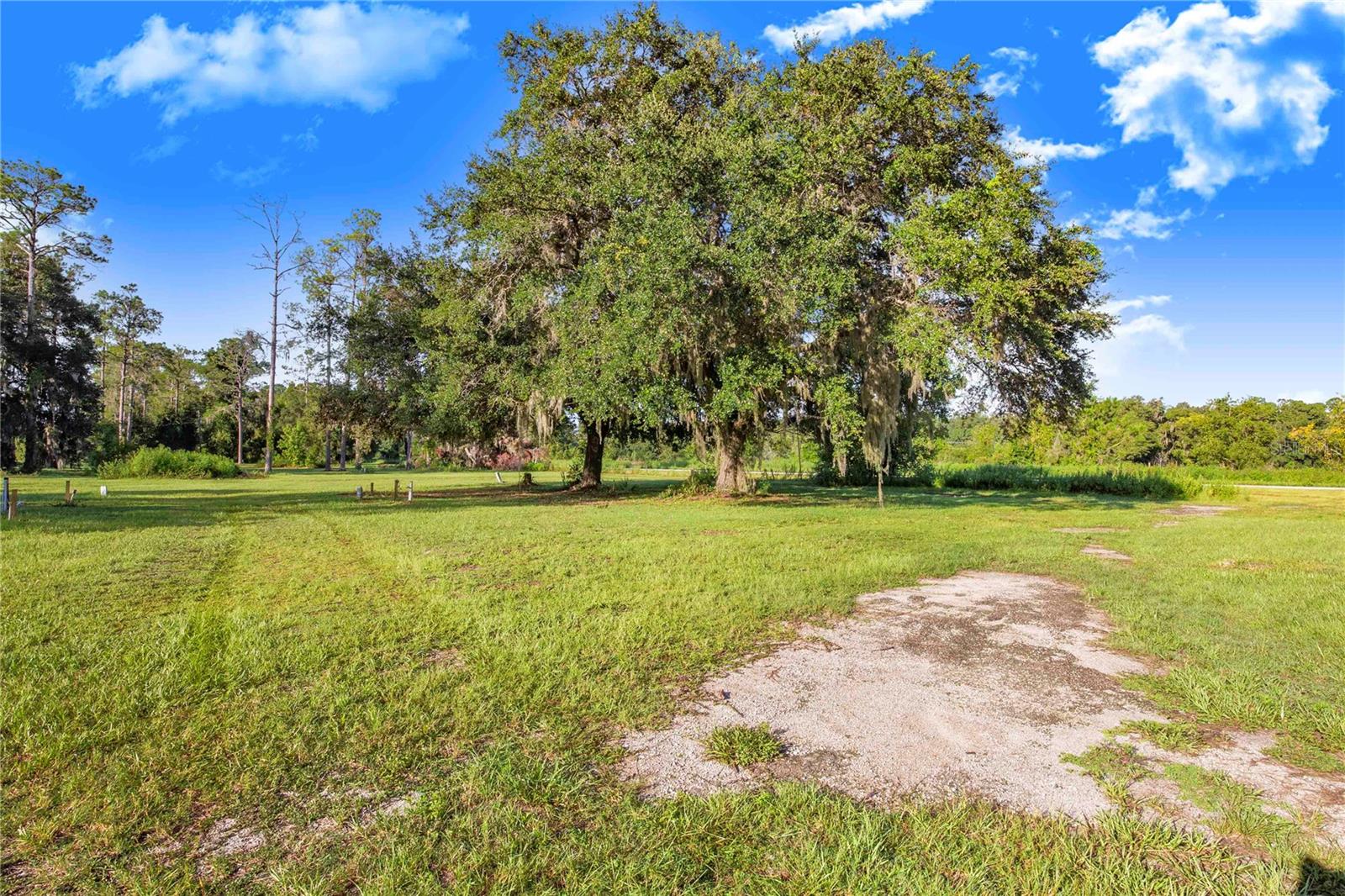 7904 SE US HIGHWAY 301, HAWTHORNE, FL, 32640