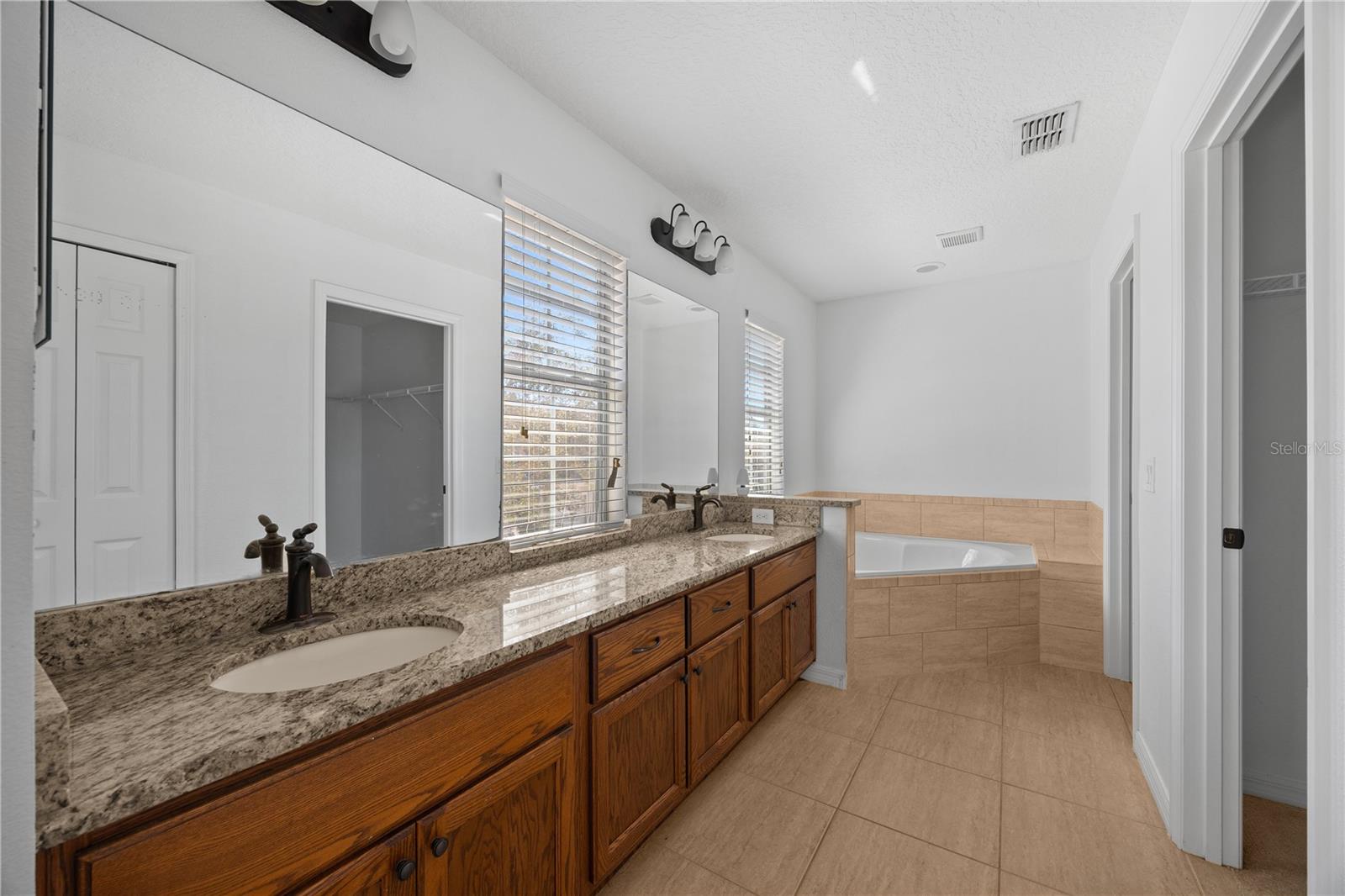 590 PACITO WAY, ST CLOUD, FL, 34769