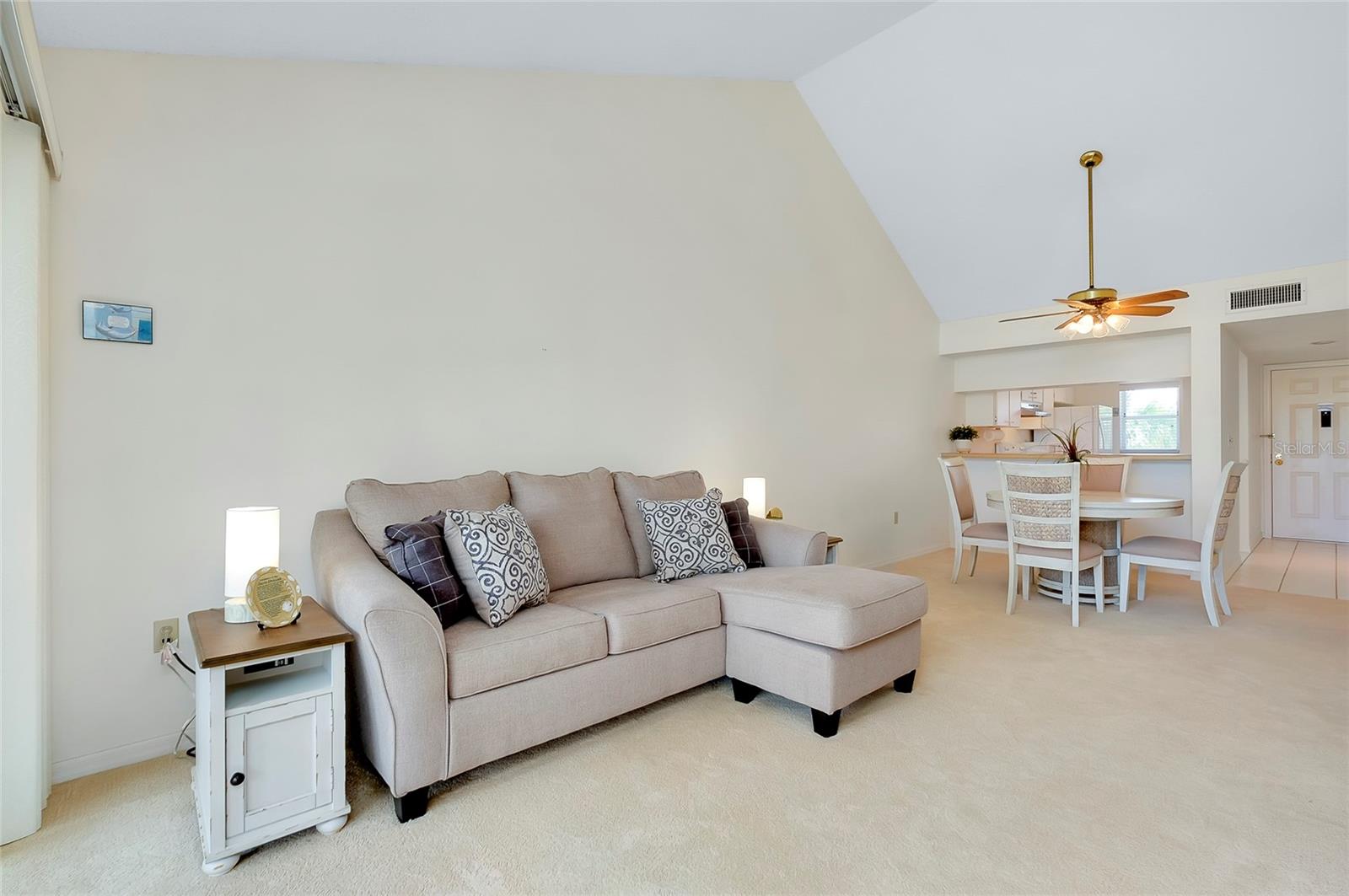 437 CERROMAR LN #513, VENICE, FL, 34293