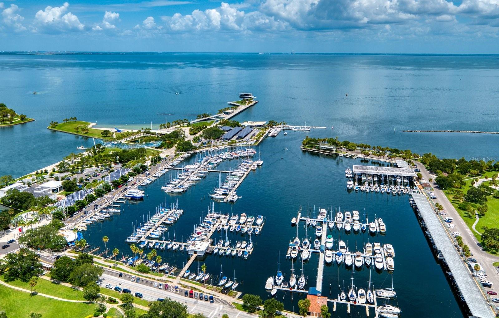 1690 74TH AVE N, ST PETERSBURG, FL, 33702