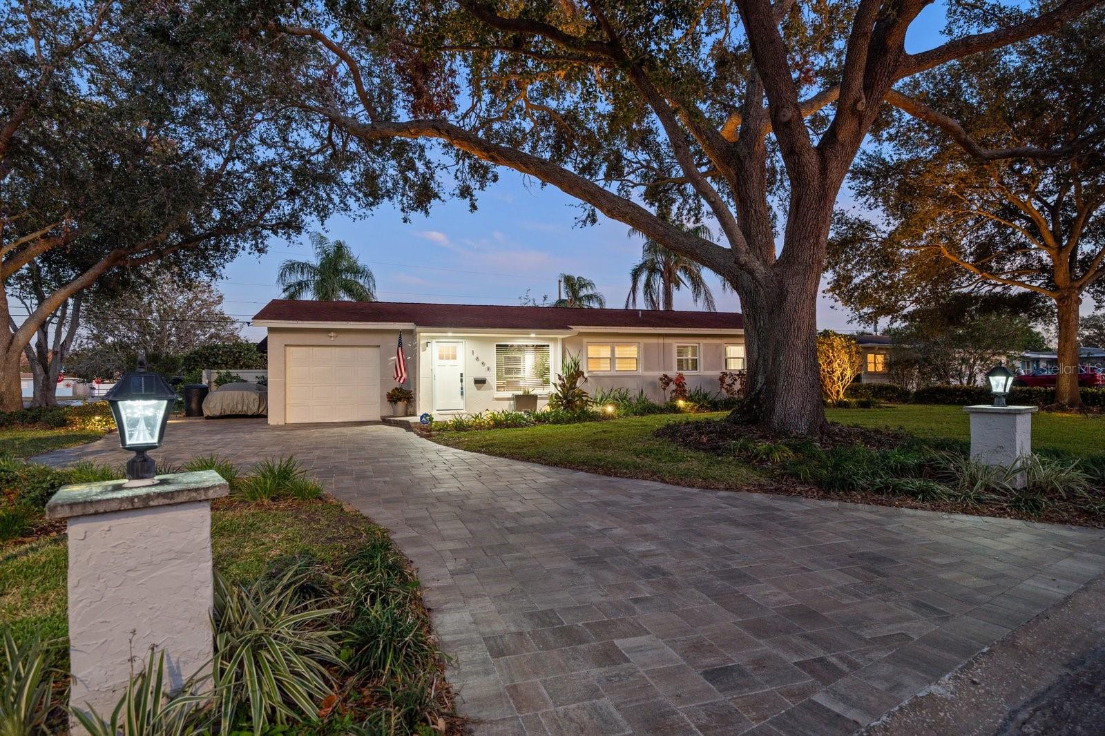 1690 74TH AVE N, ST PETERSBURG, FL, 33702