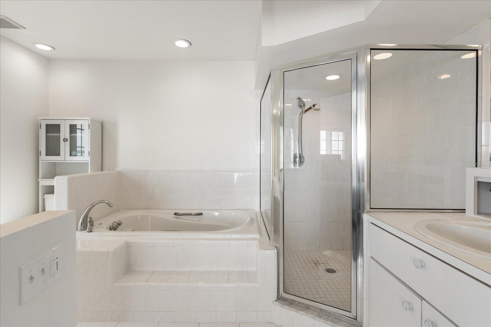 887 S GULFVIEW BLVD, CLEARWATER BEACH, FL, 33767