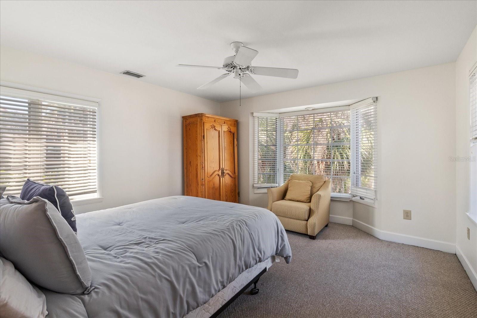 887 S GULFVIEW BLVD, CLEARWATER BEACH, FL, 33767