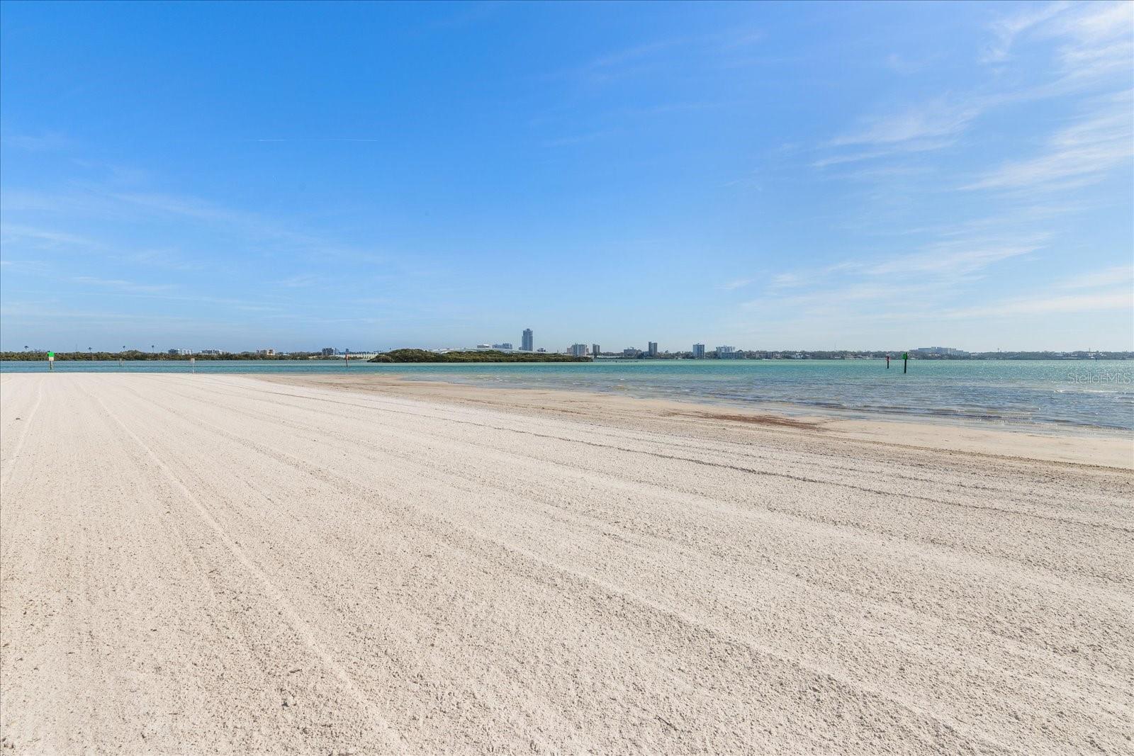 887 S GULFVIEW BLVD, CLEARWATER BEACH, FL, 33767