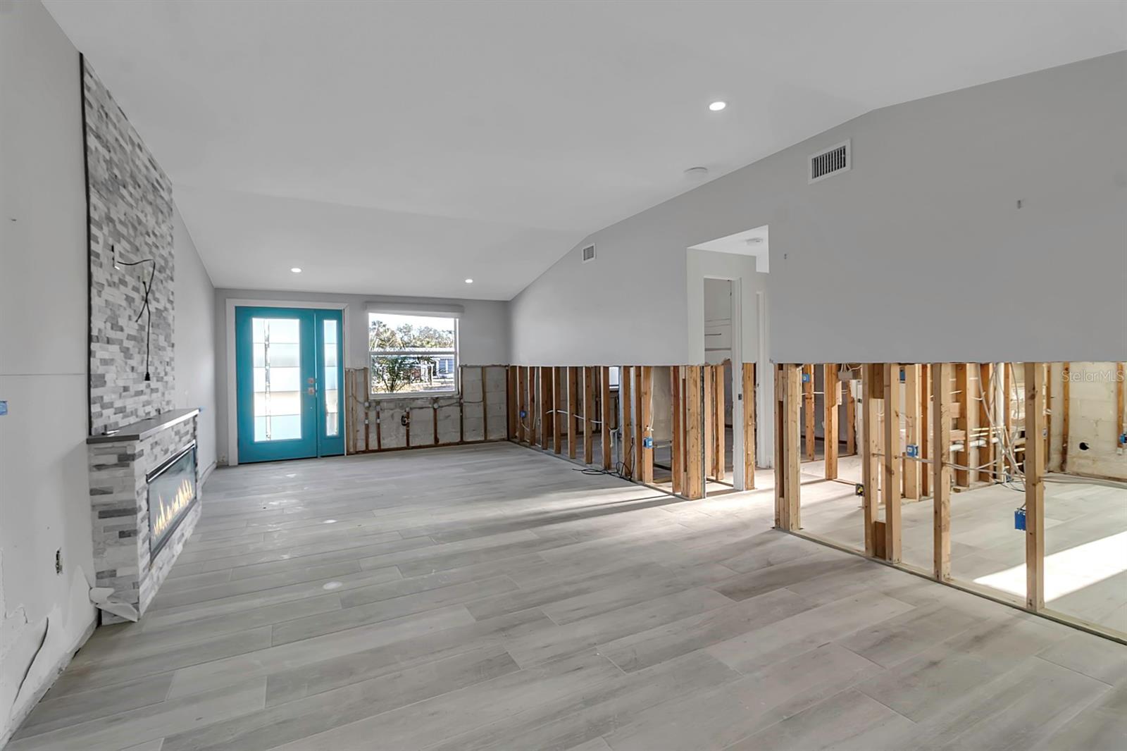765 SAINT JUDES DR N, LONGBOAT KEY, FL, 34228