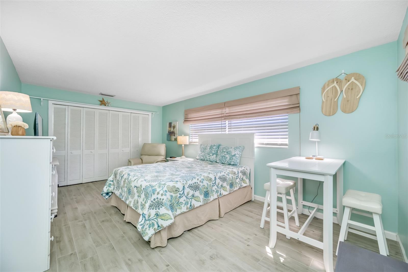 14042 STARBOARD DR, SEMINOLE, FL, 33776