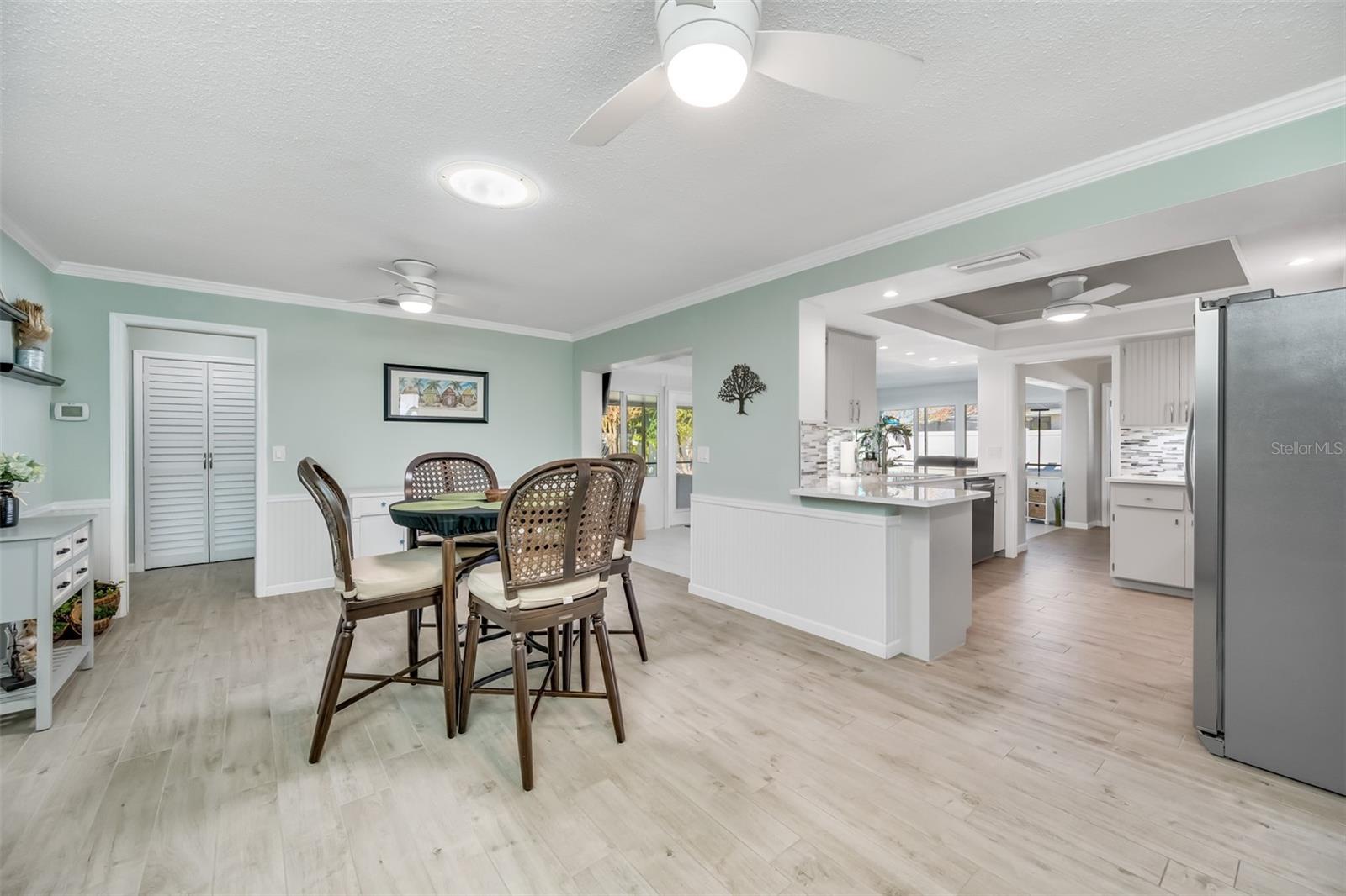 14042 STARBOARD DR, SEMINOLE, FL, 33776