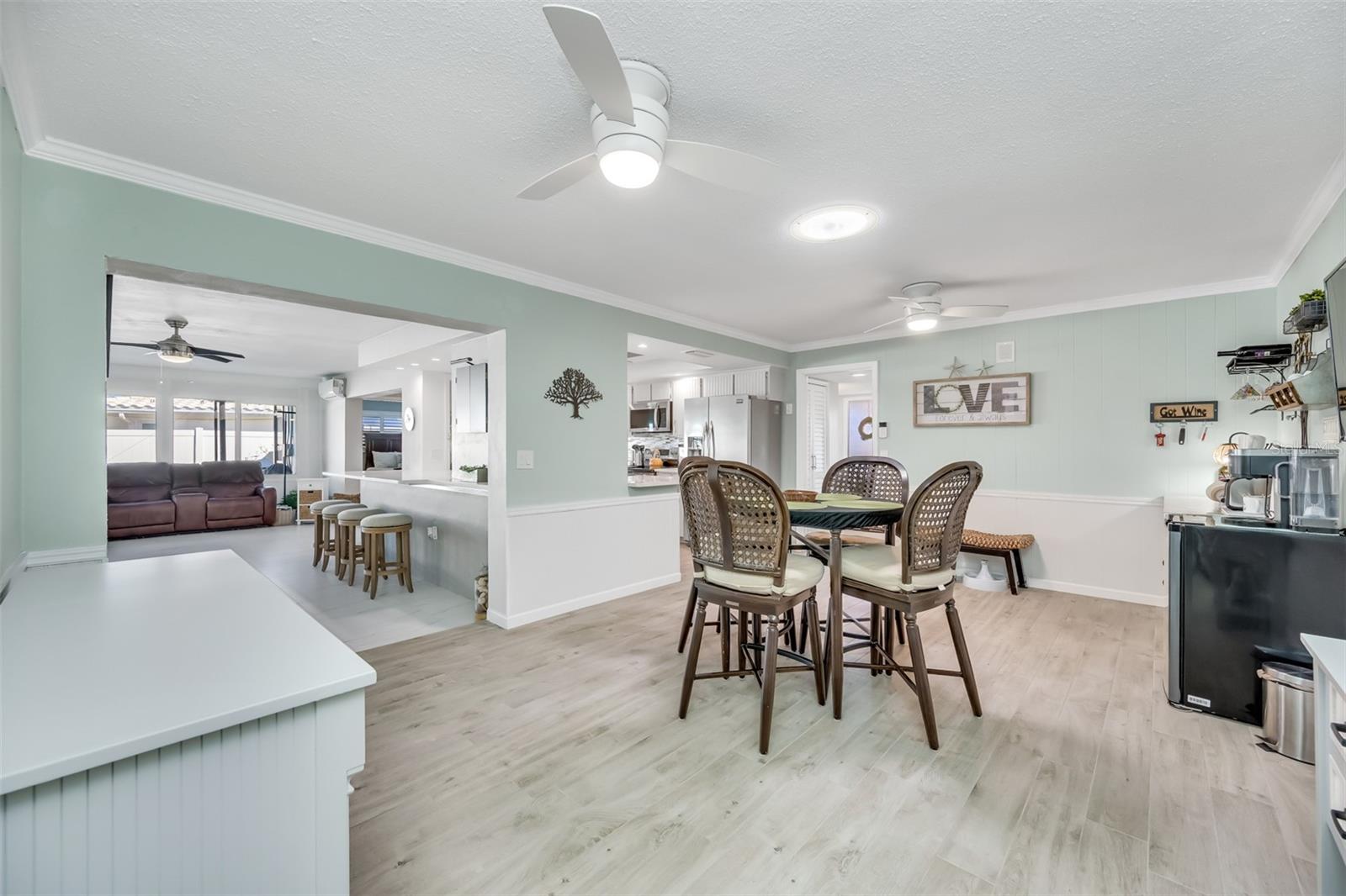 14042 STARBOARD DR, SEMINOLE, FL, 33776