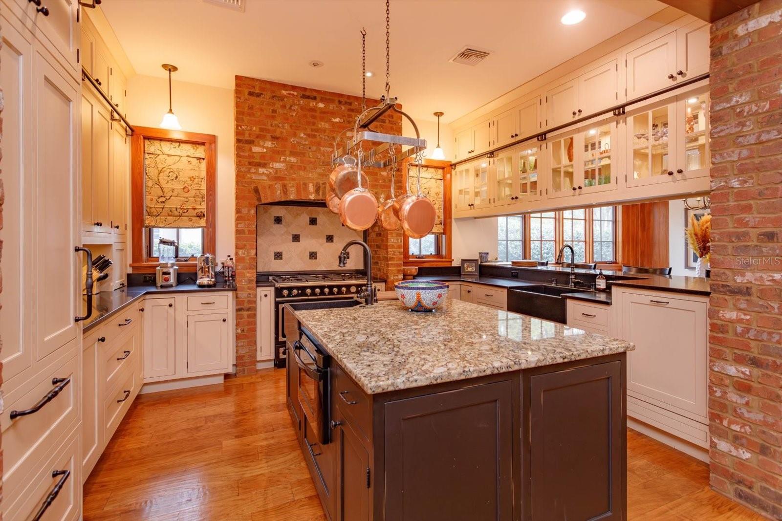 140 DANA WAY, WINTER PARK, FL, 32789