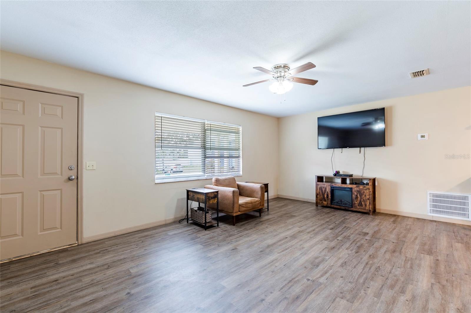 27103 WAKEFIELD DR, BROOKSVILLE, FL, 34602
