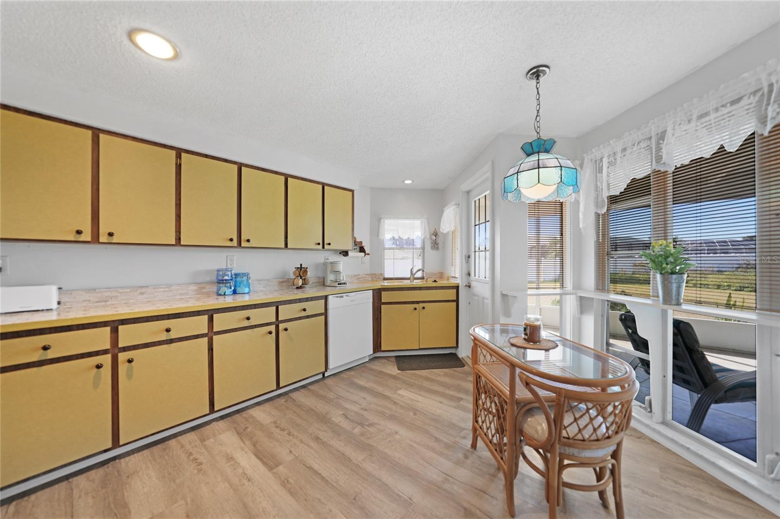 334 SKYLARK LN NW, PORT CHARLOTTE, FL, 33952