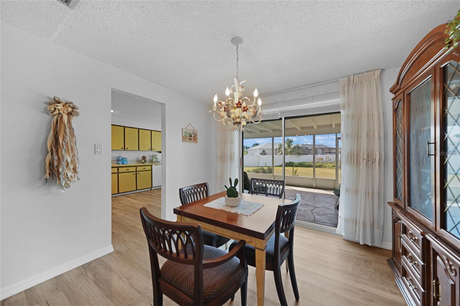 334 SKYLARK LN NW, PORT CHARLOTTE, FL, 33952