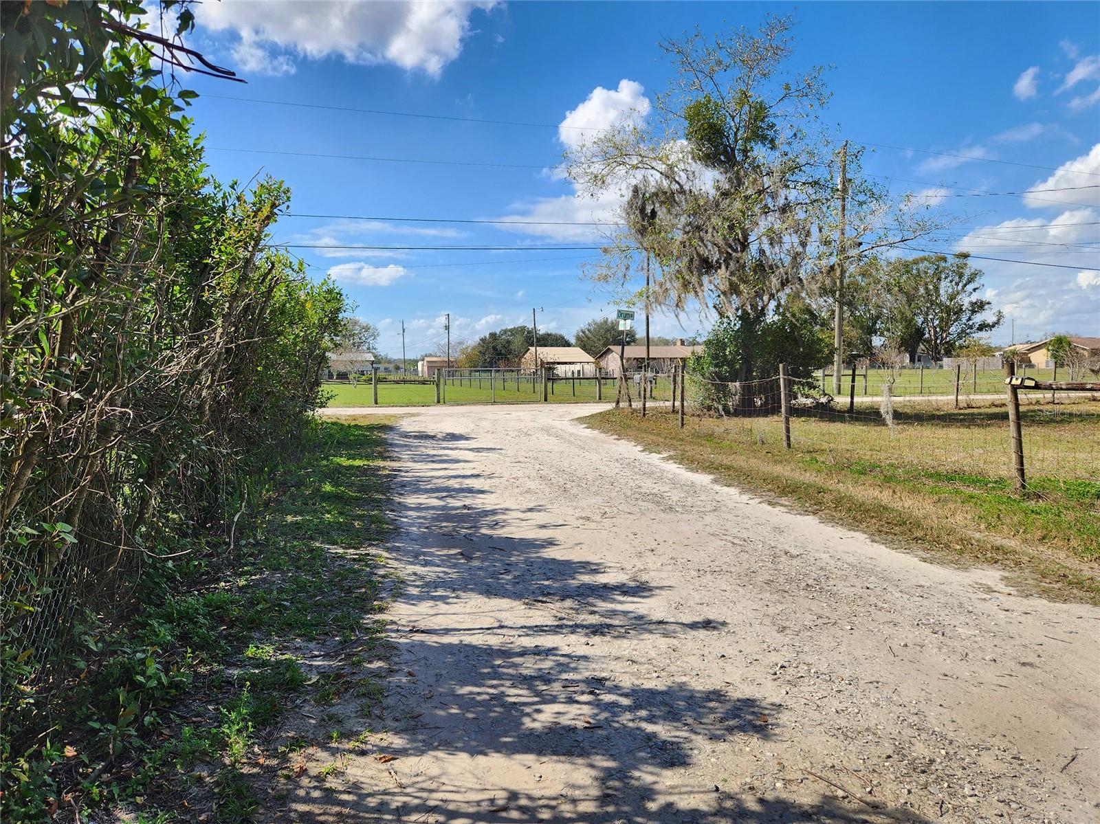 35204 PONDEROSA RD, ZEPHYRHILLS, FL, 33541