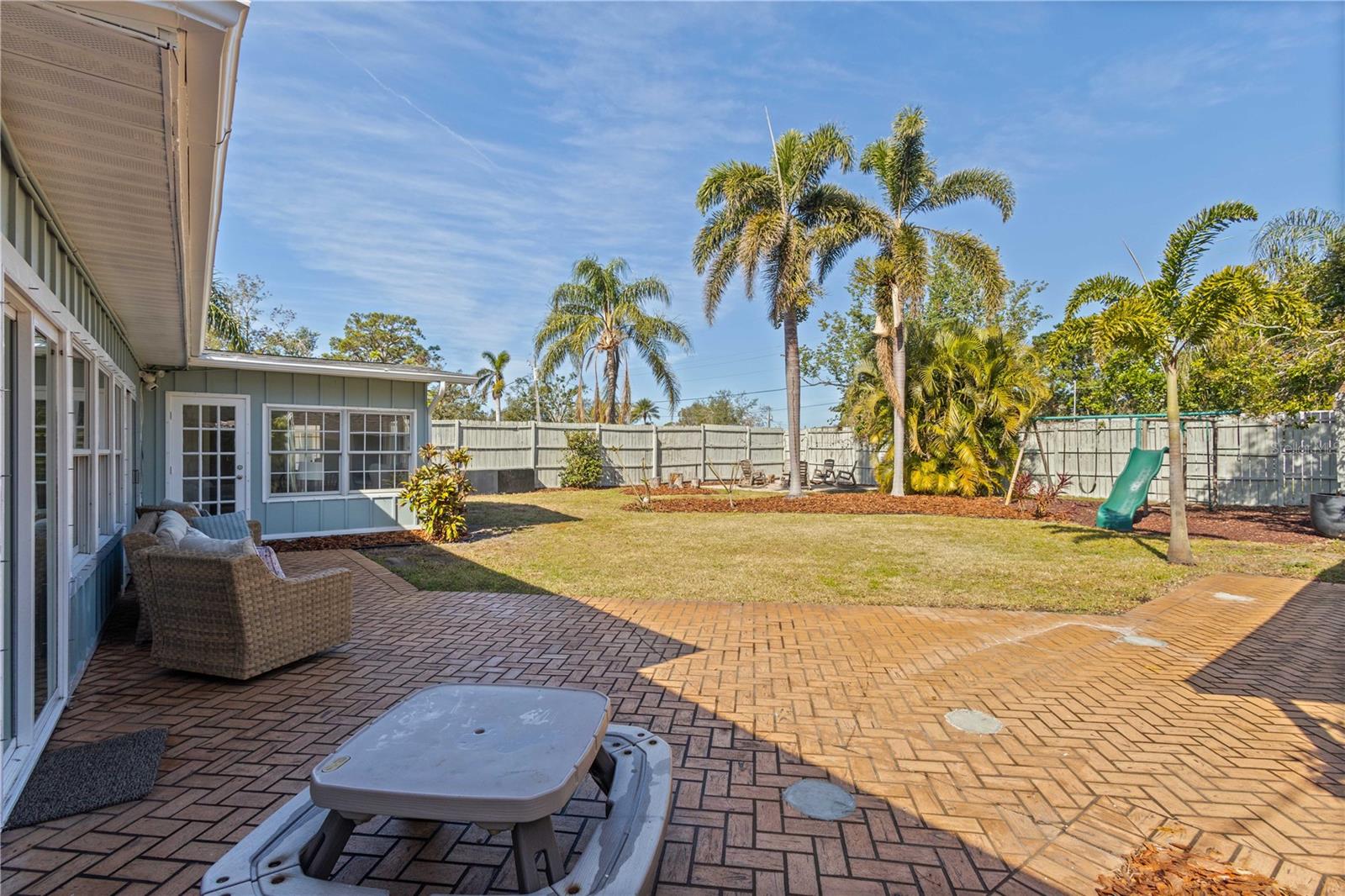 2329 OUTER DR, SARASOTA, FL, 34231