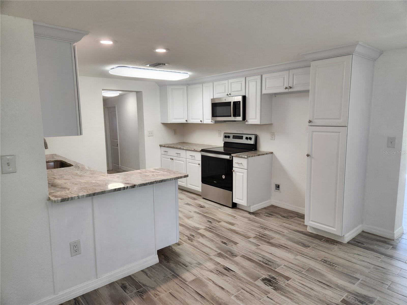 1136 DAVIS LN, ENGLEWOOD, FL, 34224