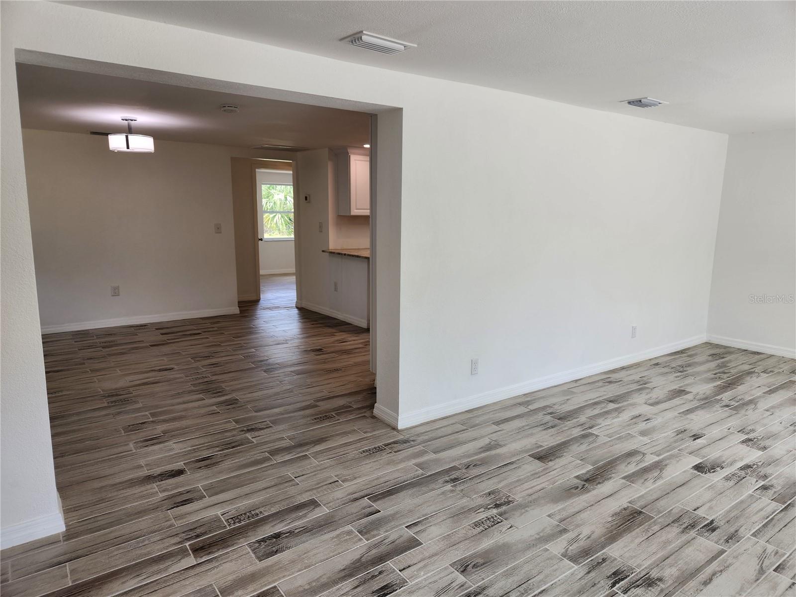 1136 DAVIS LN, ENGLEWOOD, FL, 34224