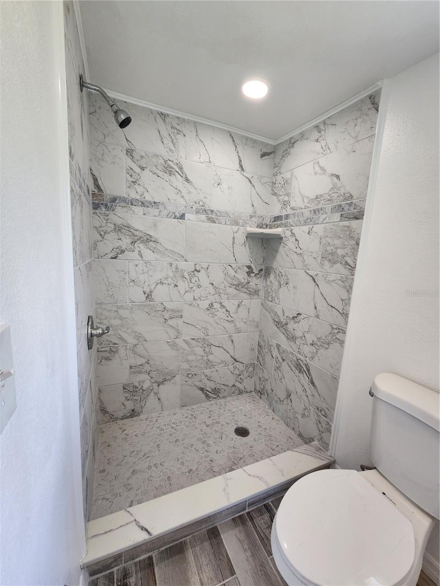 1136 DAVIS LN, ENGLEWOOD, FL, 34224