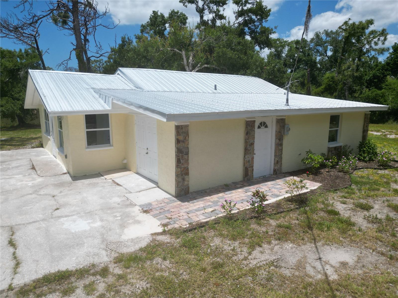 1136 DAVIS LN, ENGLEWOOD, FL, 34224