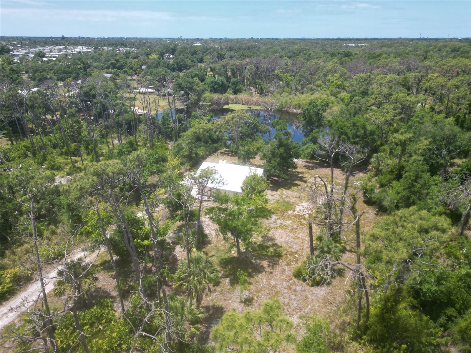 1136 DAVIS LN, ENGLEWOOD, FL, 34224
