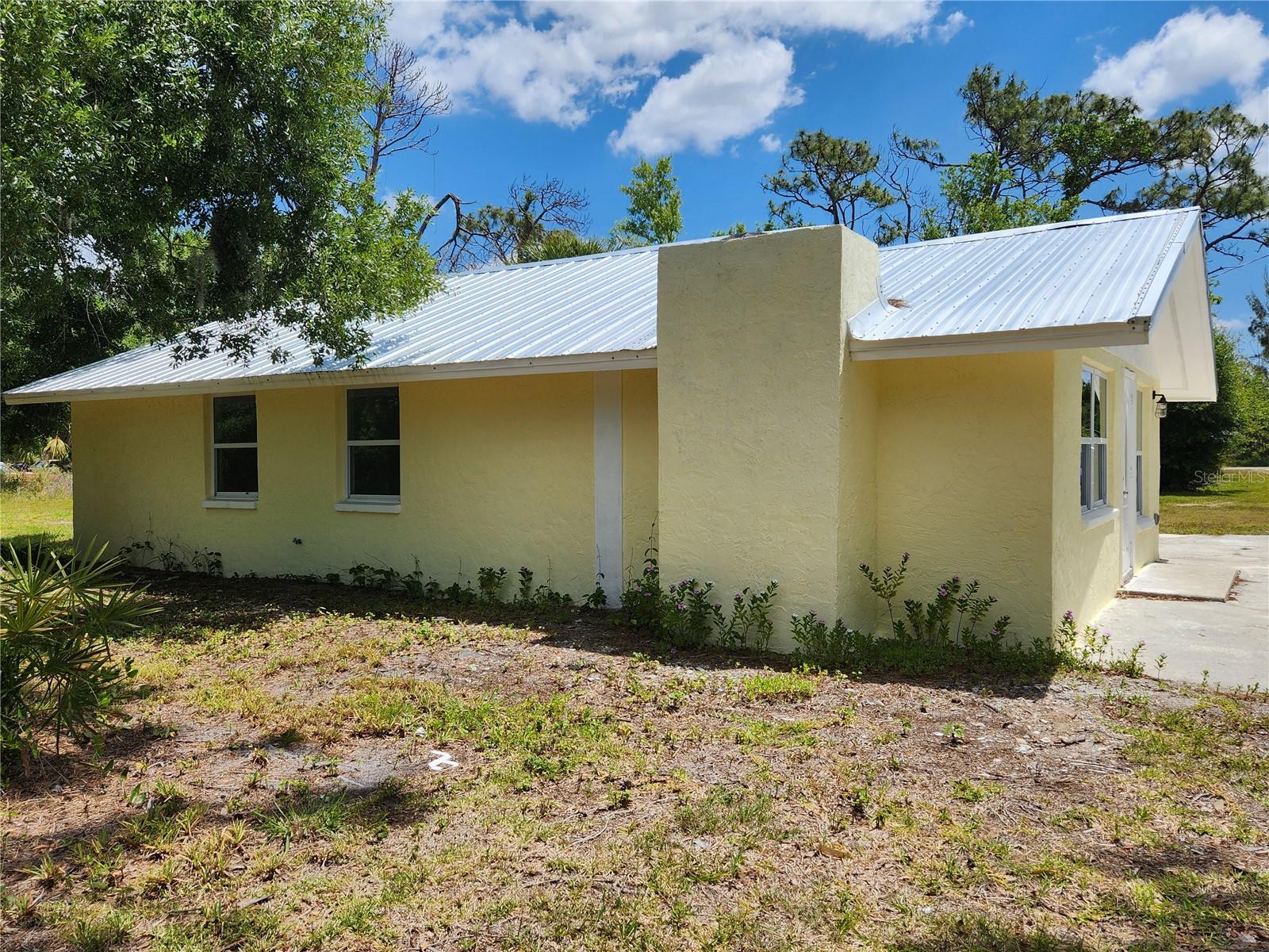 1136 DAVIS LN, ENGLEWOOD, FL, 34224