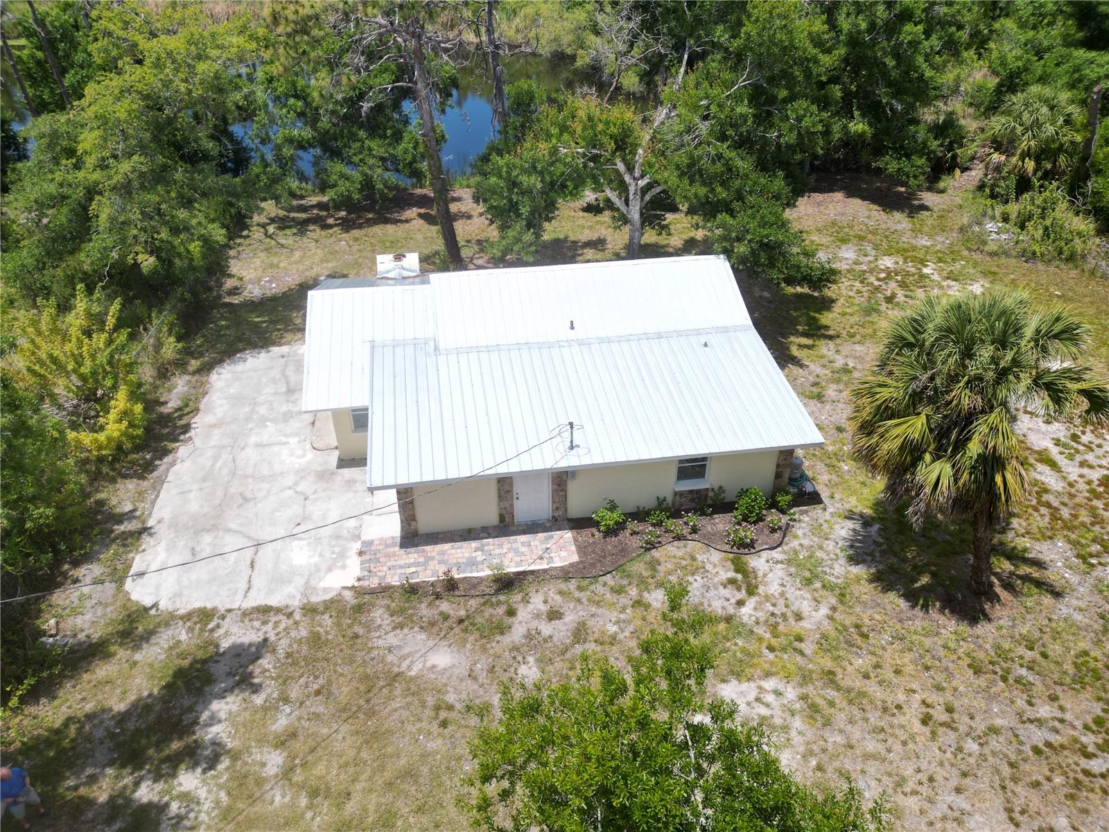1136 DAVIS LN, ENGLEWOOD, FL, 34224