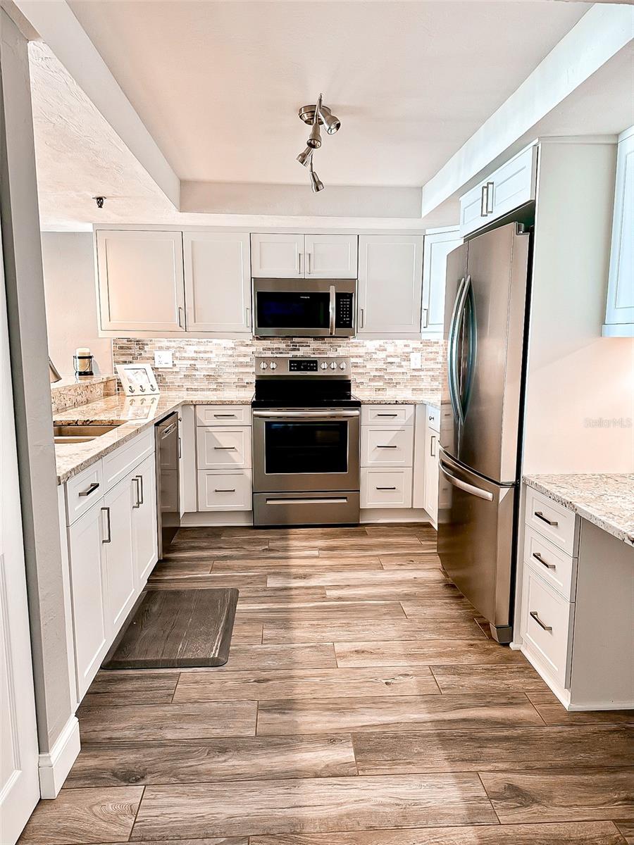 16330 GULF BLVD #306, REDINGTON BEACH, FL, 33708