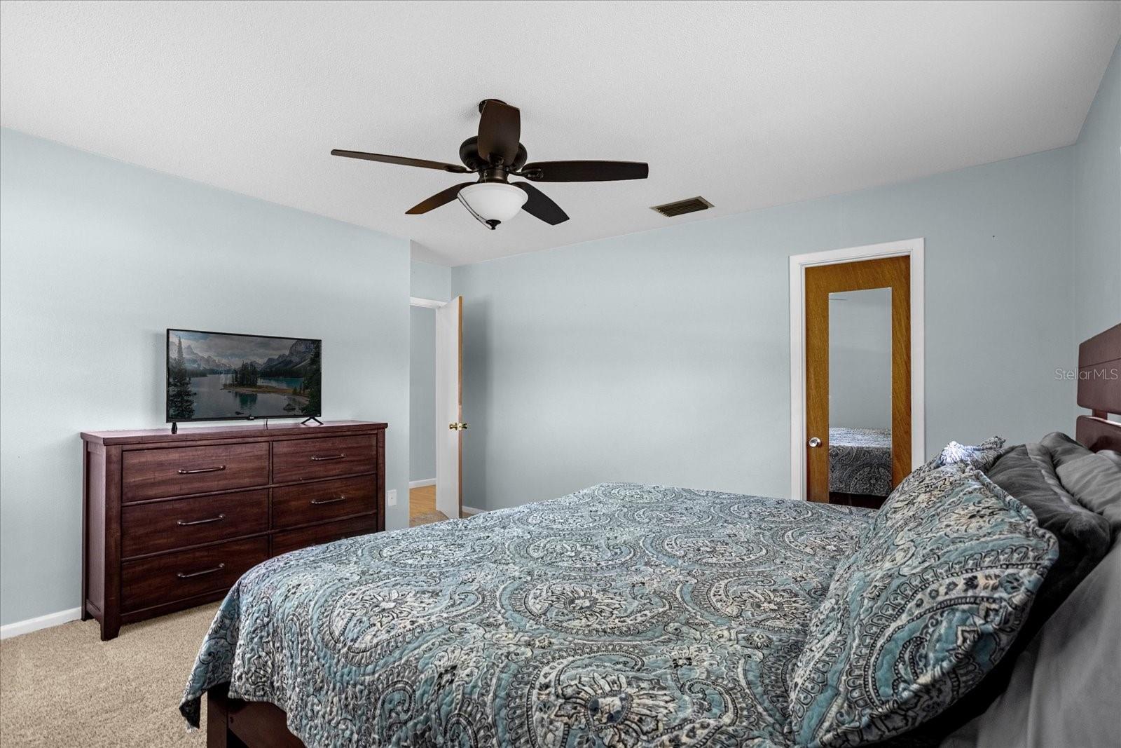 134 W SUNSET ST, GROVELAND, FL, 34736