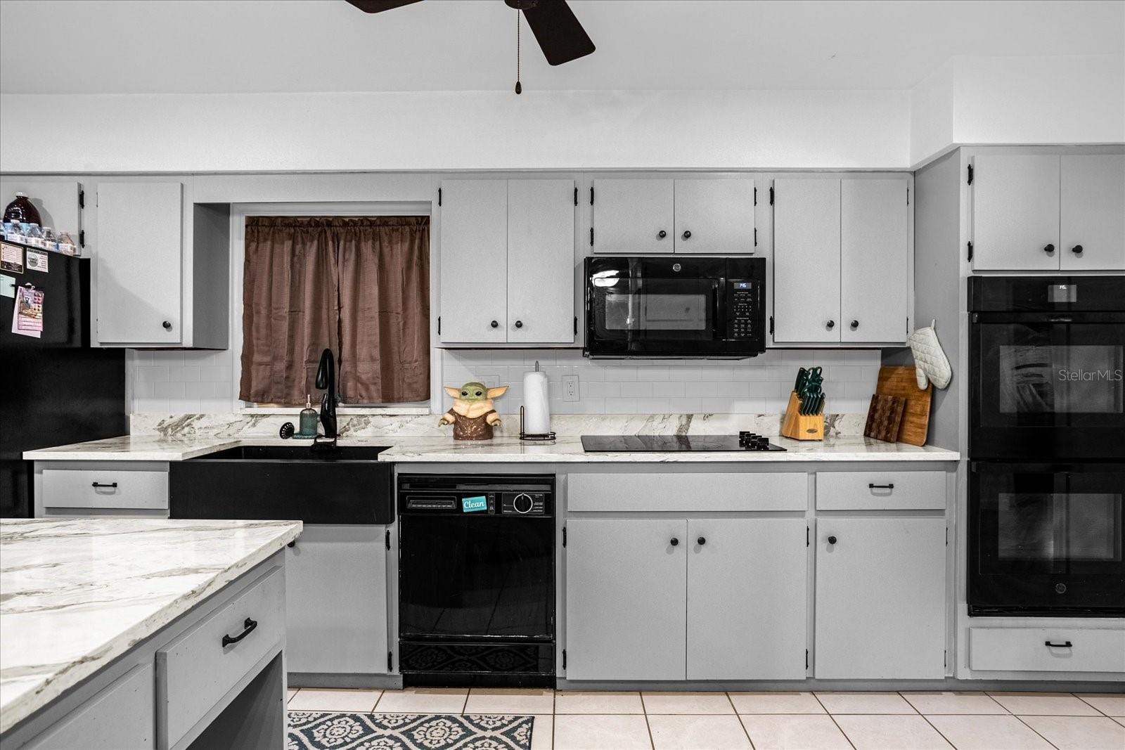 134 W SUNSET ST, GROVELAND, FL, 34736