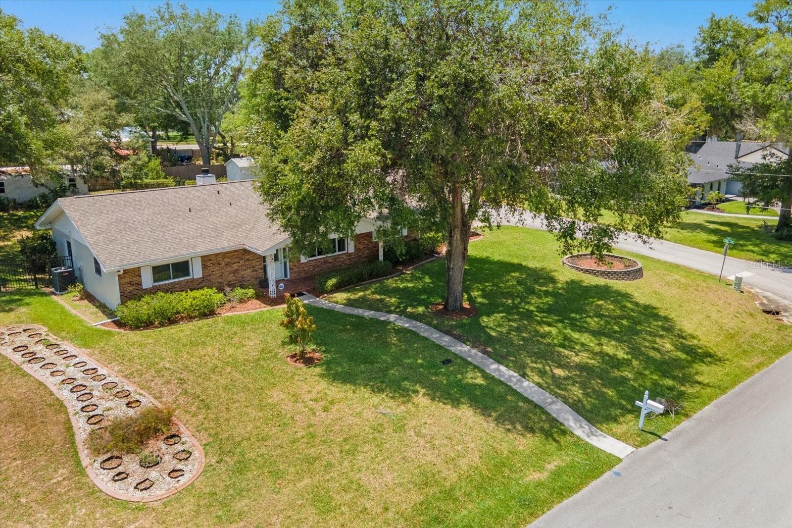 134 W SUNSET ST, GROVELAND, FL, 34736