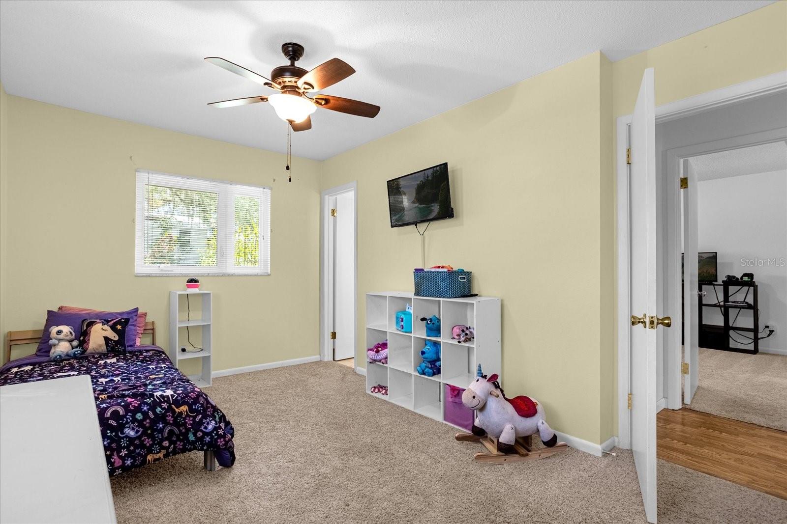 134 W SUNSET ST, GROVELAND, FL, 34736