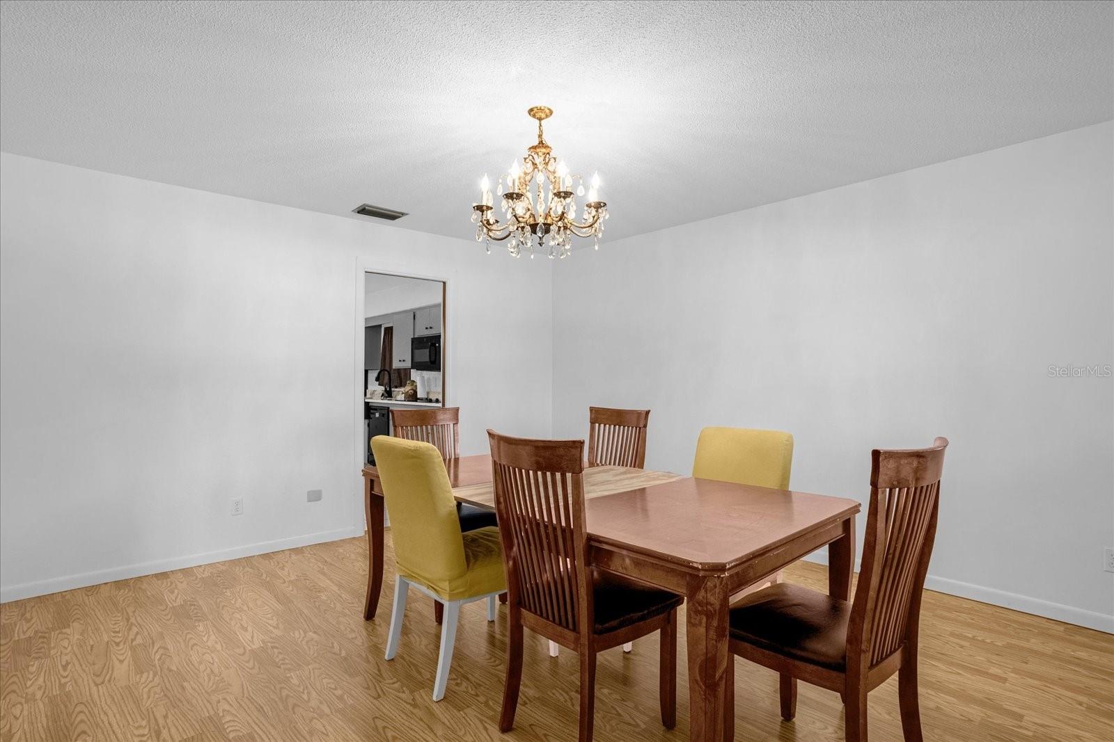 134 W SUNSET ST, GROVELAND, FL, 34736