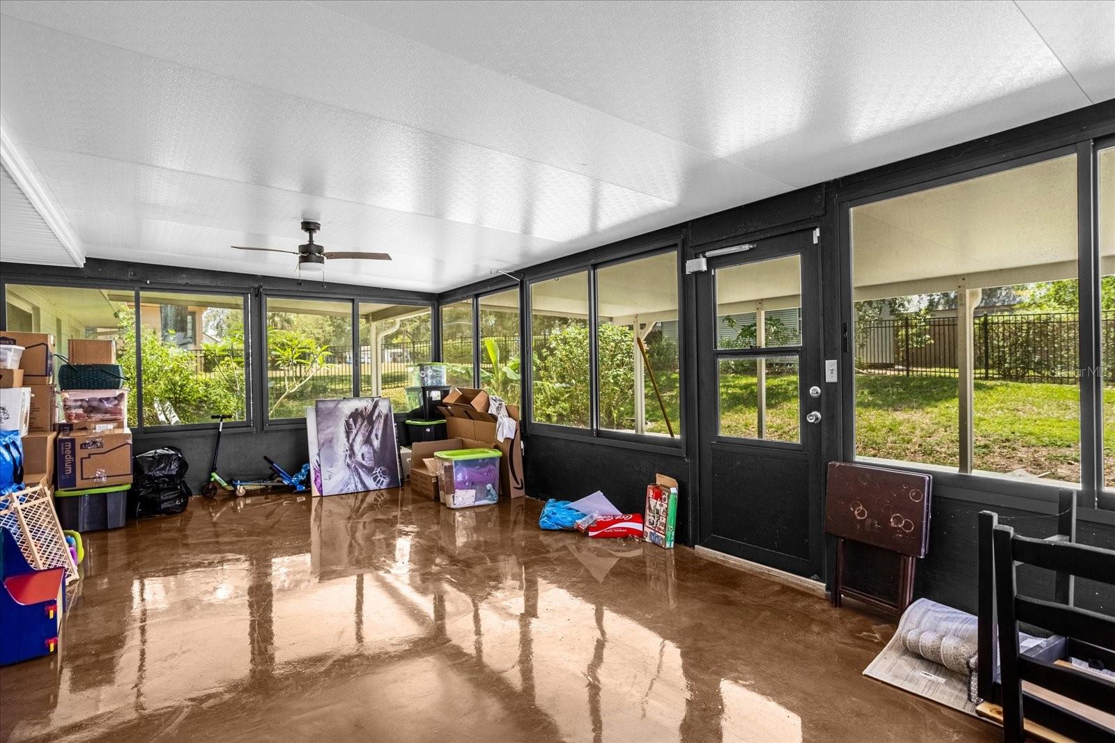 134 W SUNSET ST, GROVELAND, FL, 34736
