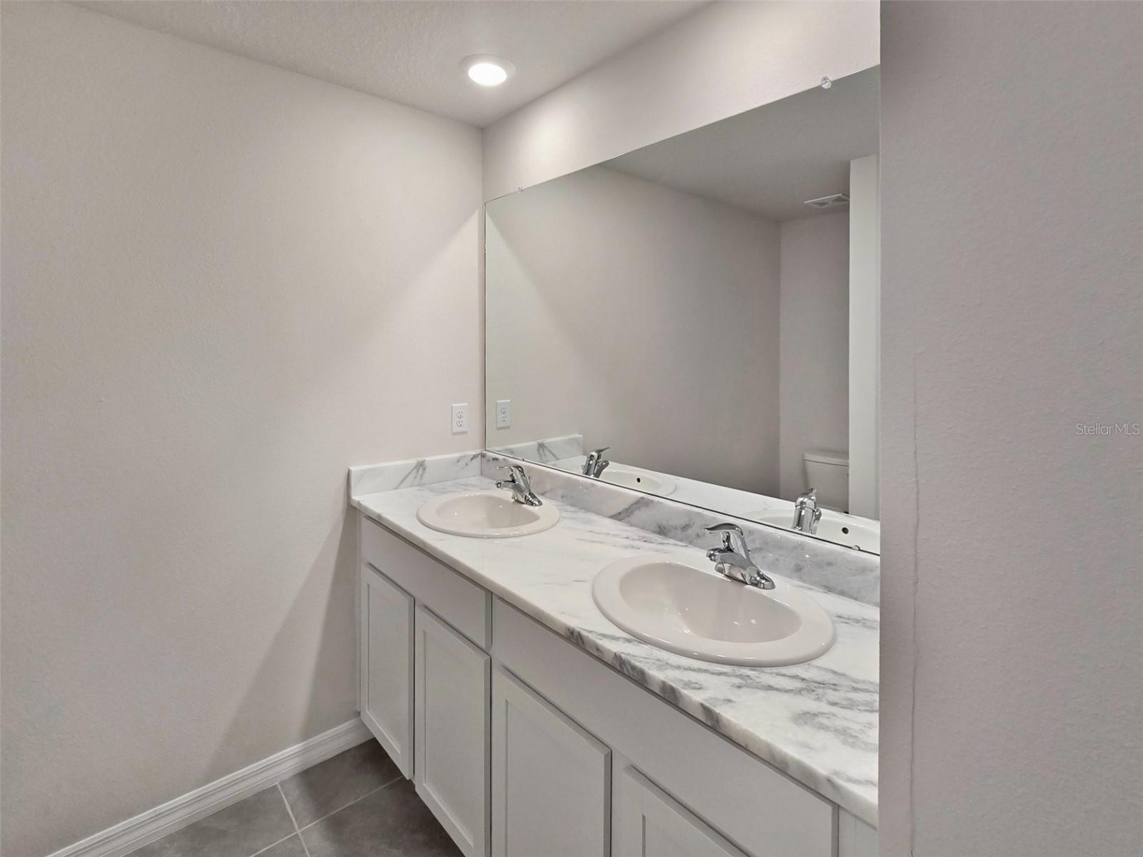 3912 DIRECT GREEN PL, BRADENTON, FL, 34208