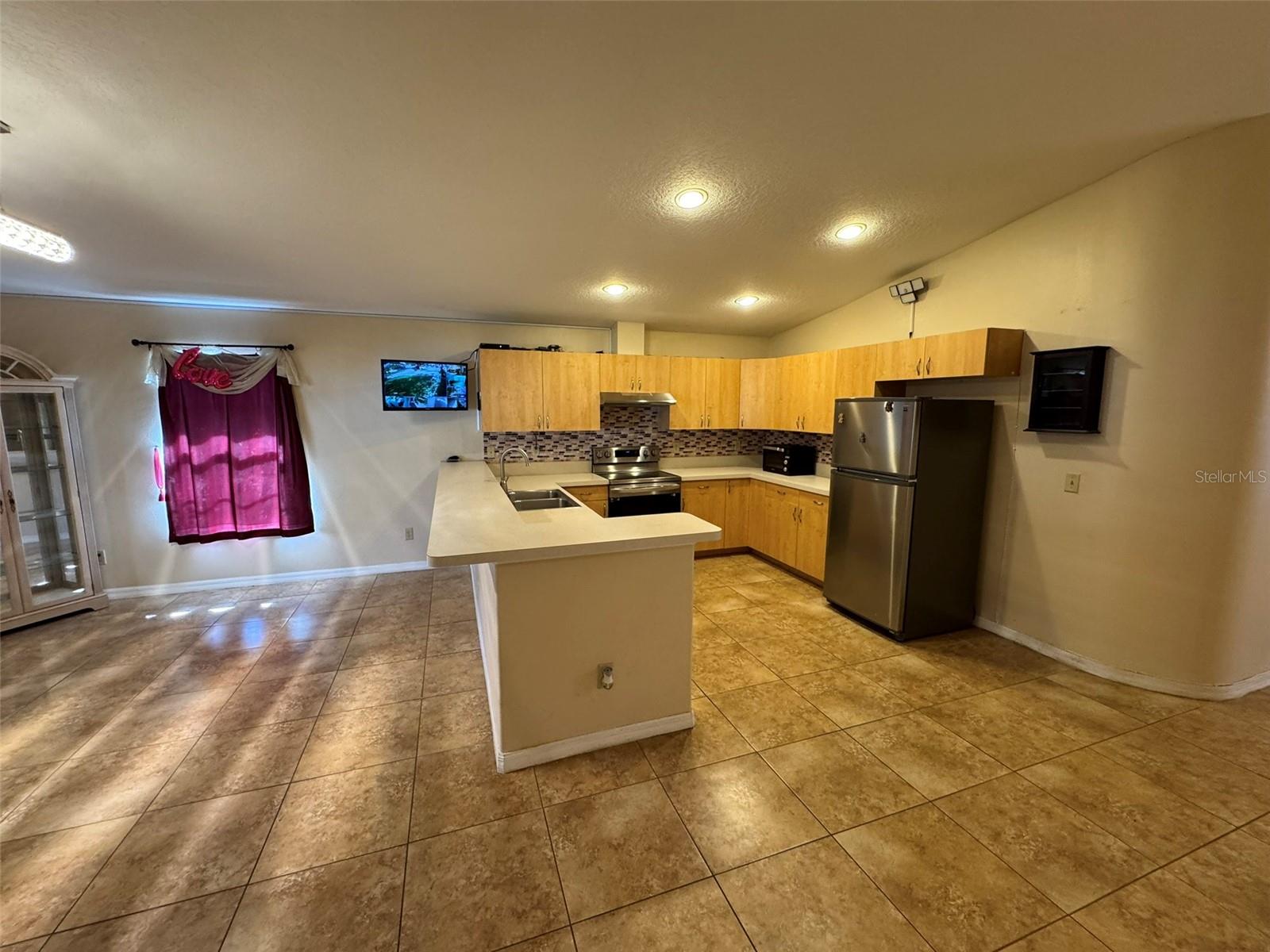 6190 107TH AVE N, PINELLAS PARK, FL, 33782