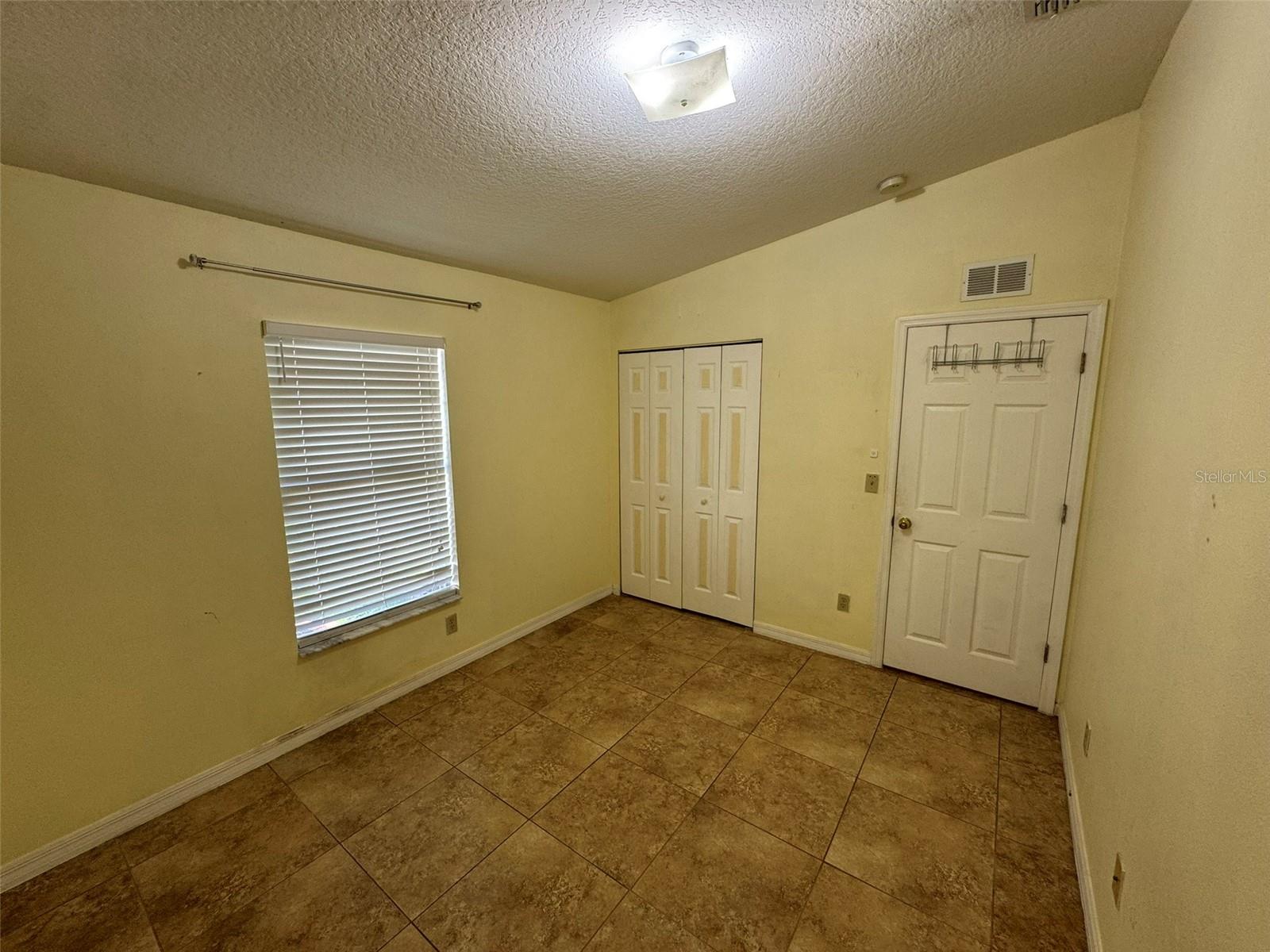 6190 107TH AVE N, PINELLAS PARK, FL, 33782