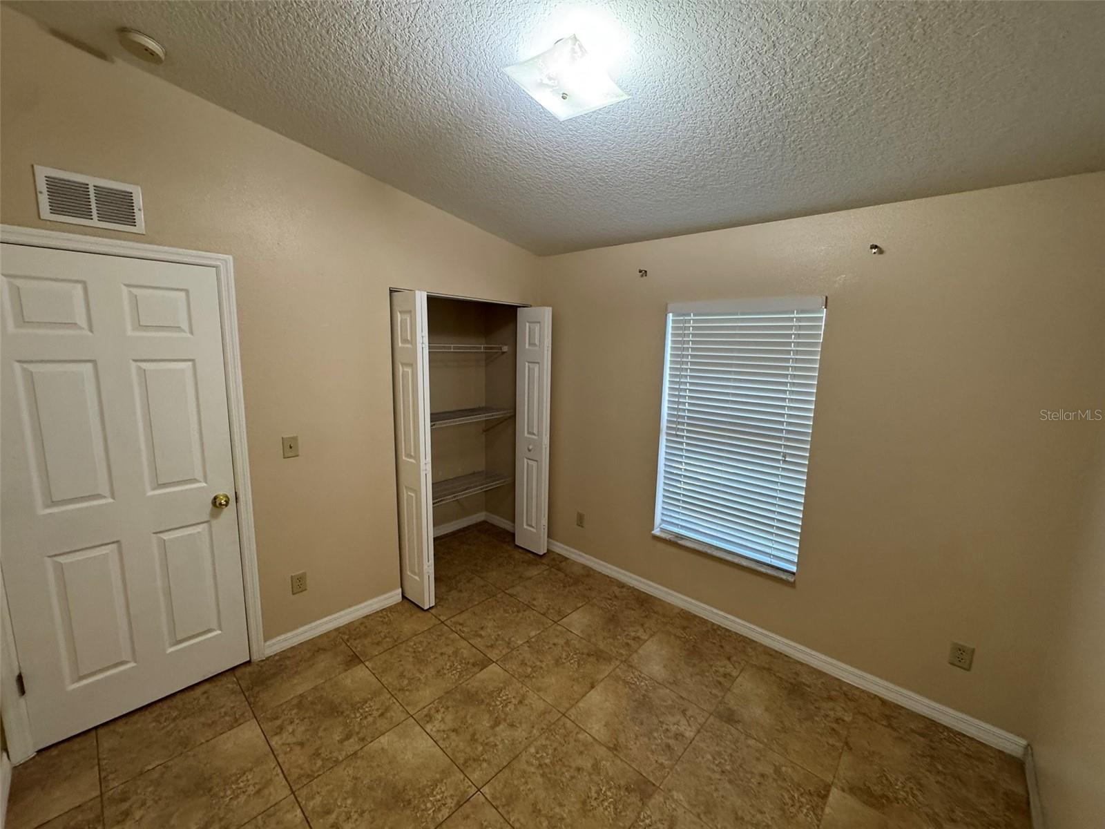 6190 107TH AVE N, PINELLAS PARK, FL, 33782