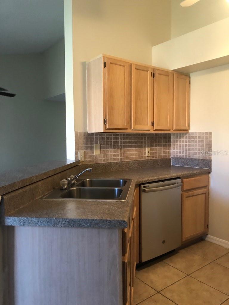 4807 NORMANDY PL #202, ORLANDO, FL, 32811