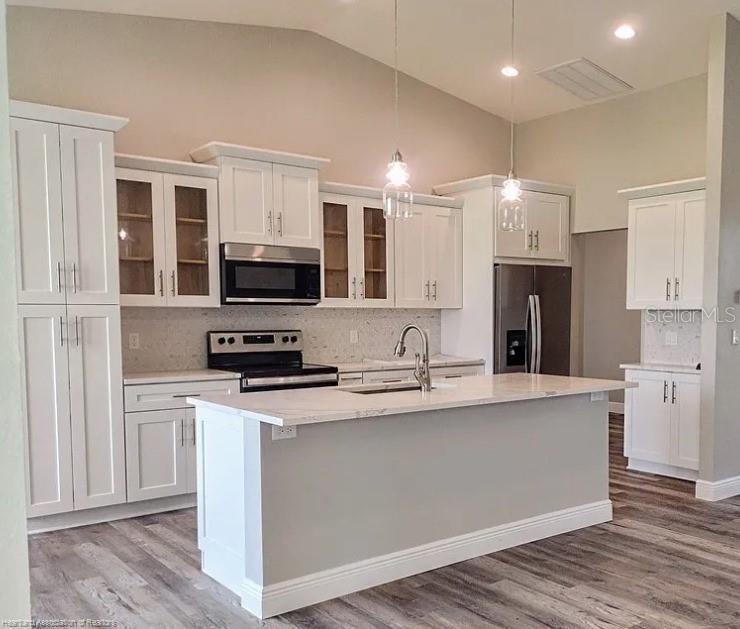1002 VIBURNUM DR, SEBRING, FL, 33875