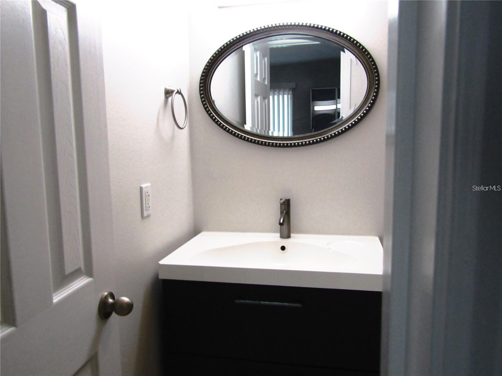 7304 W COUNTRY CLUB DR N #115, SARASOTA, FL, 34243