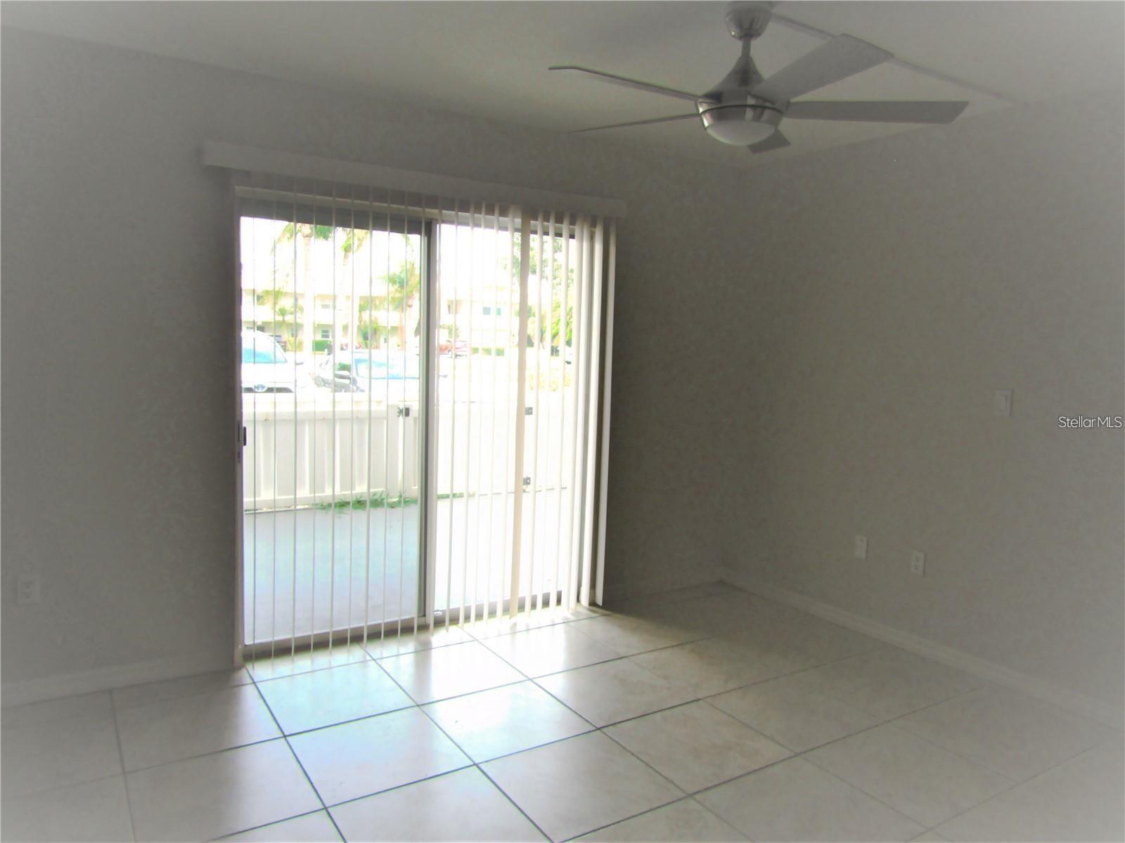 7304 W COUNTRY CLUB DR N #115, SARASOTA, FL, 34243