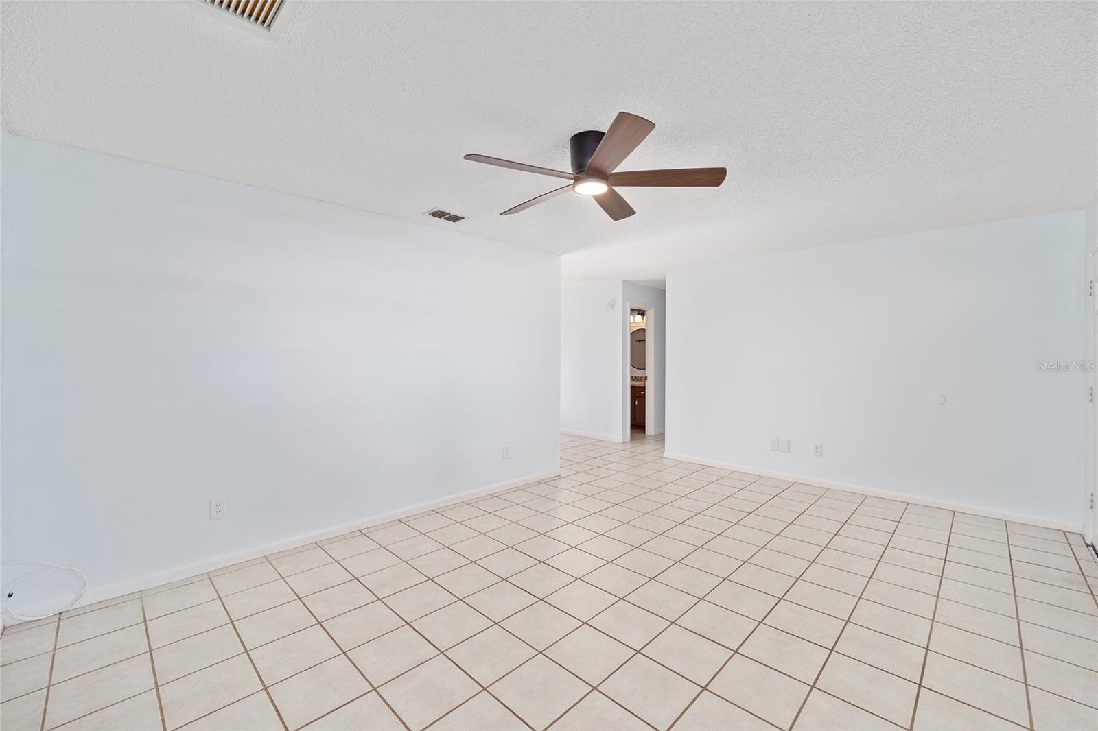 5681 COUNTY ROAD 173, WILDWOOD, FL, 34785