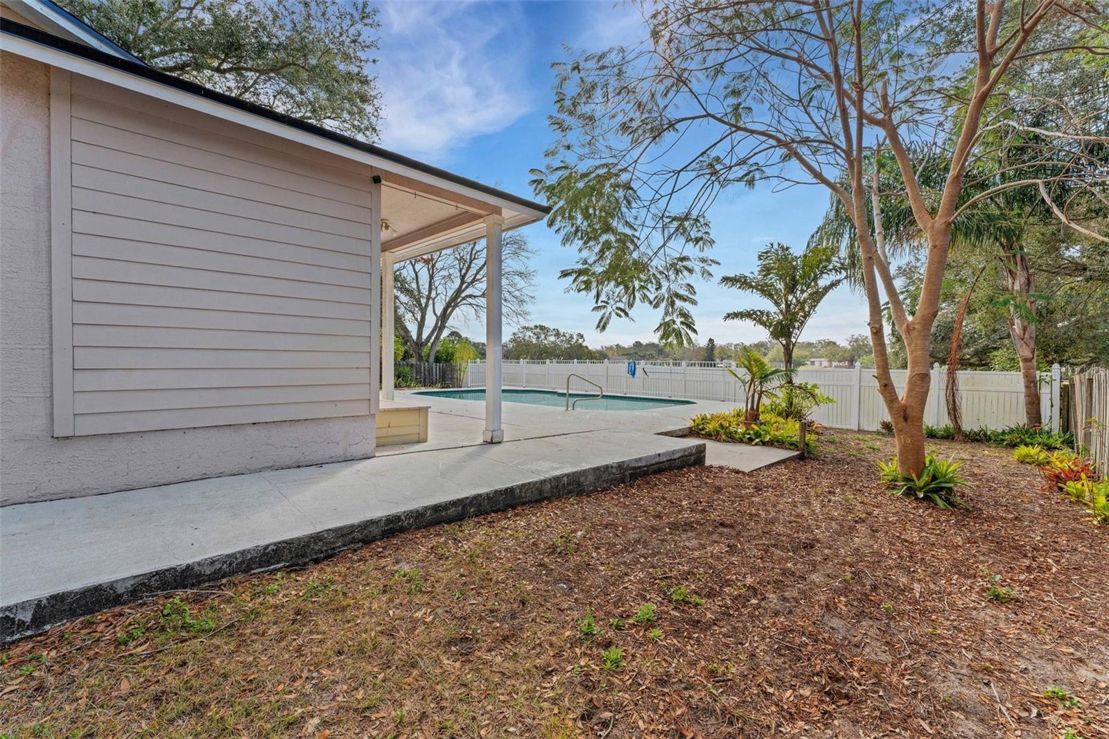 2826 KAVALIER DR, PALM HARBOR, FL, 34684