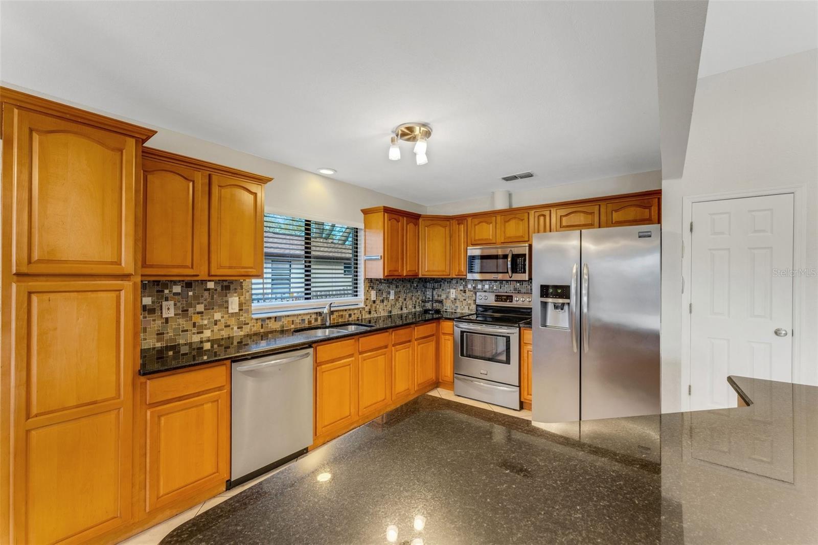 2826 KAVALIER DR, PALM HARBOR, FL, 34684