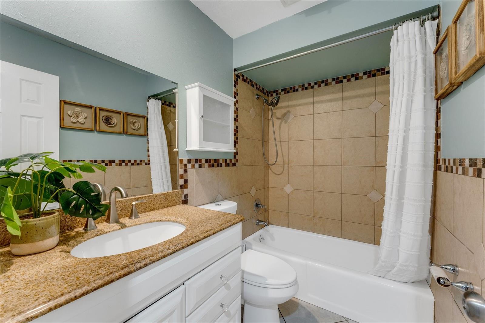 2826 KAVALIER DR, PALM HARBOR, FL, 34684