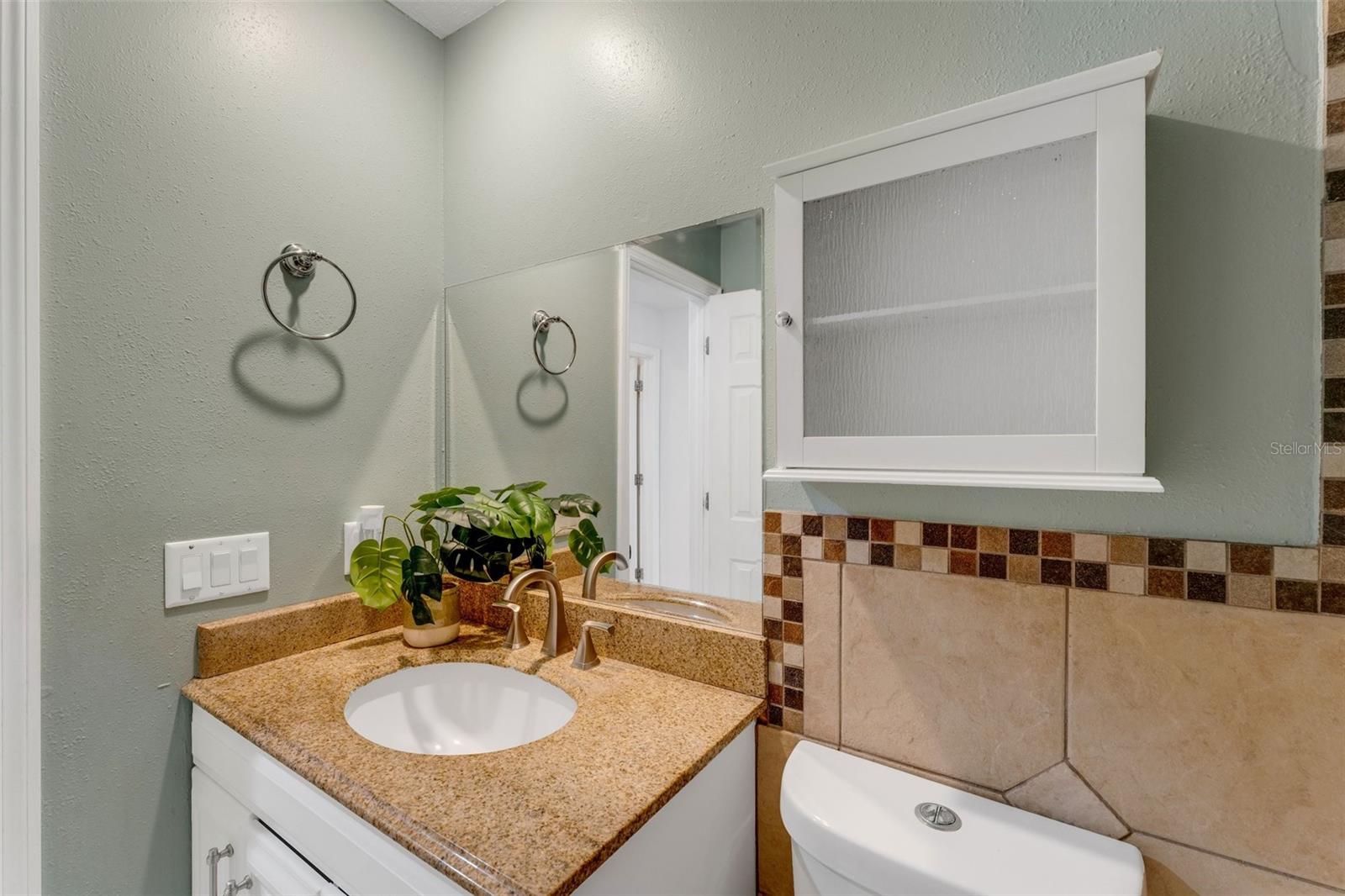 2826 KAVALIER DR, PALM HARBOR, FL, 34684