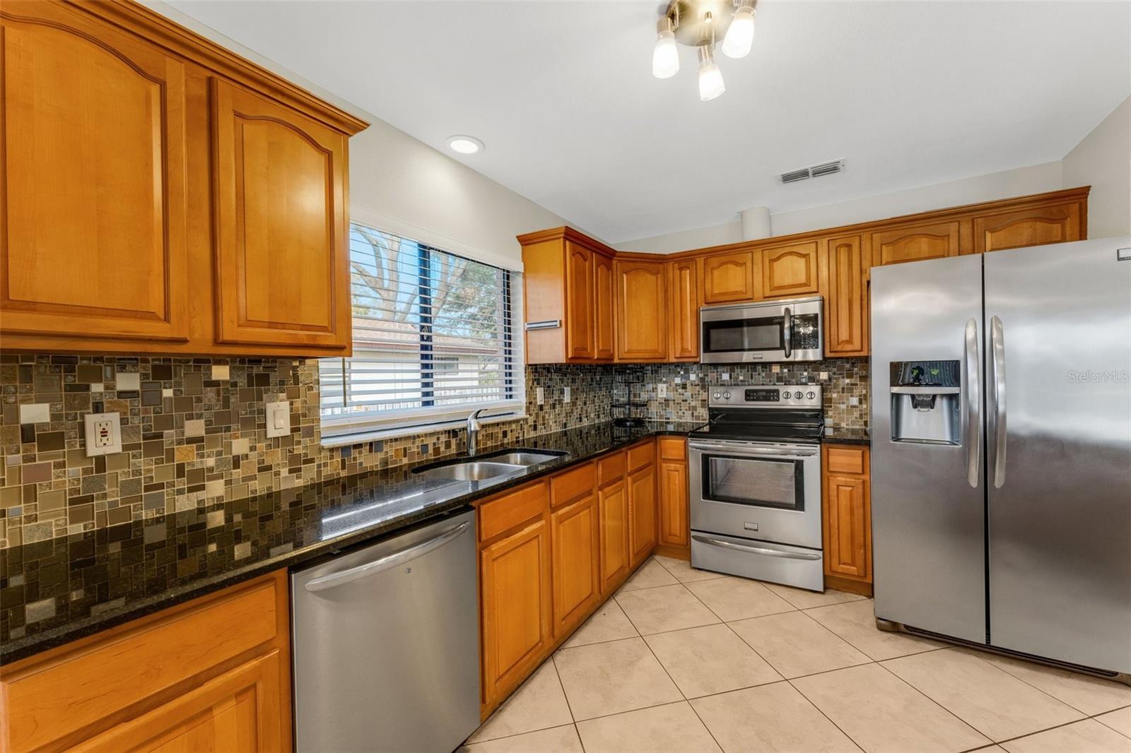 2826 KAVALIER DR, PALM HARBOR, FL, 34684